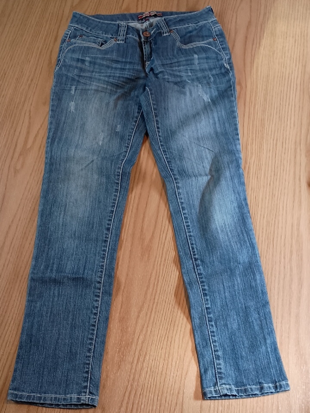 Makers Of The True Original Skinny Jeans Size 28